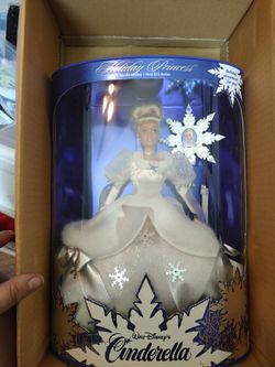 Walt Disney Cinderella Special Edition Holiday Princess First In Series Barbie