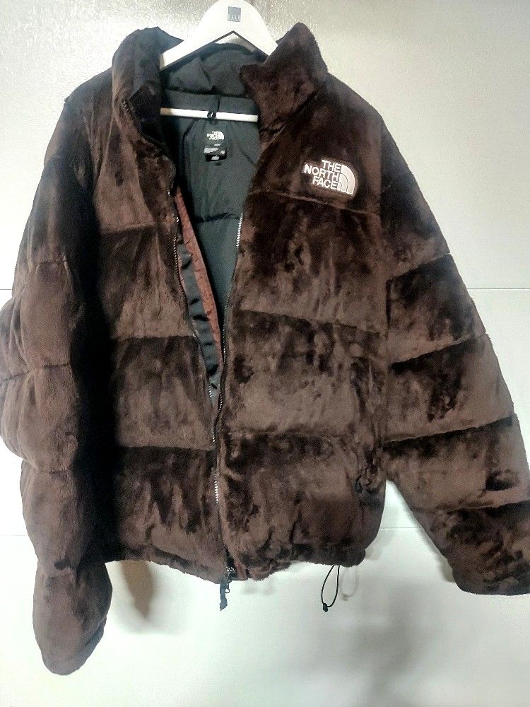 Northface PUFFY/FURRY JACKET *NEW*