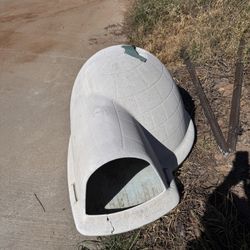 Dog Igloo 