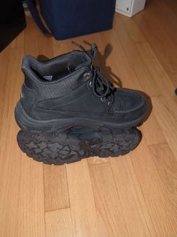 Men's Sketcher boots