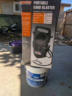 Shop Iron Portable Sand Blaster with Blast Media