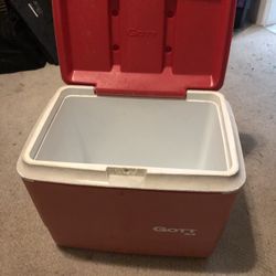 Gott 34 Fishing Cooler 