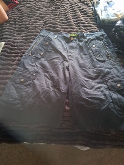Mens cargo shorts