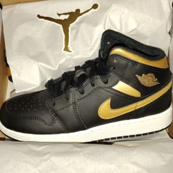 Air Jordan 1 MID (GS) 