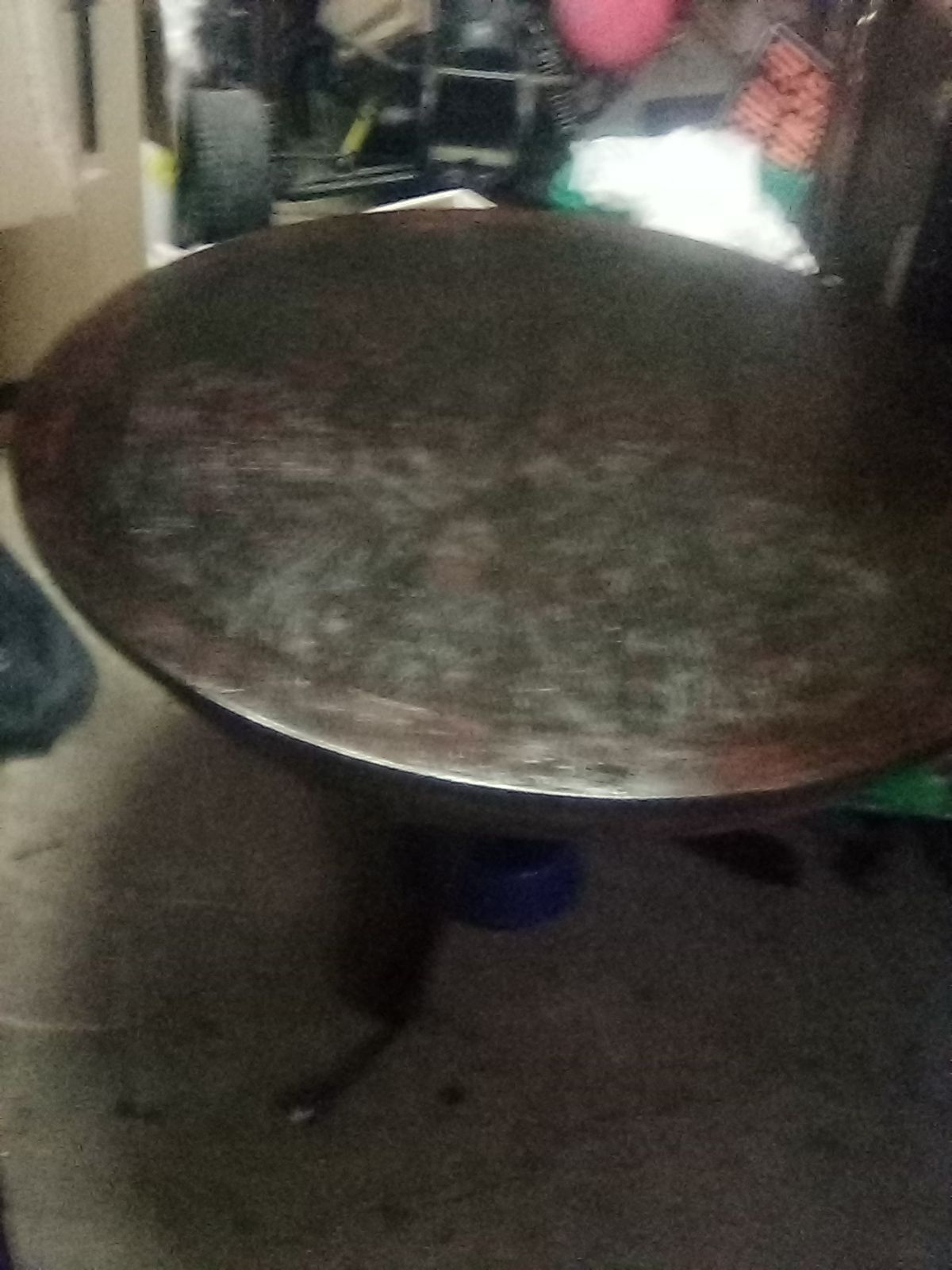 Round table
