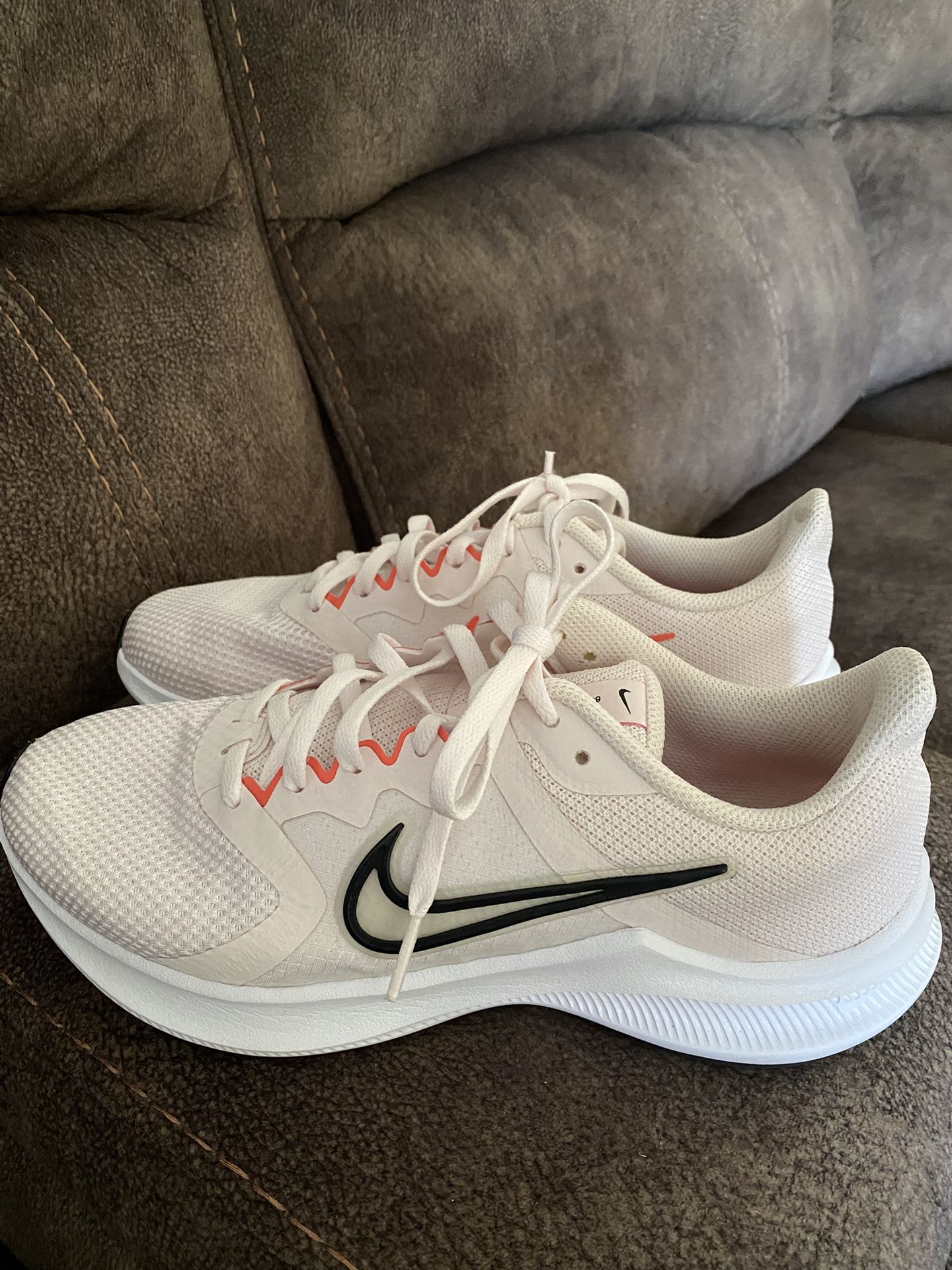 Nike Shoes Size 8 For Women’s
