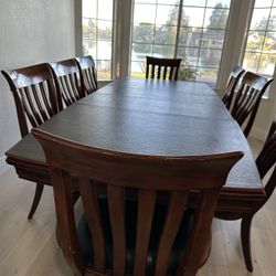 Solid wood Dining Room Table