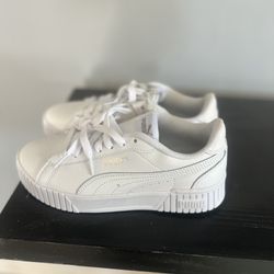 Puma Sneakers