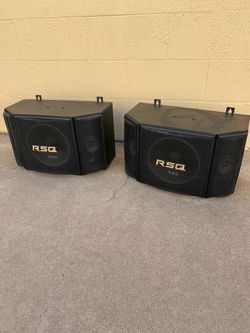 (2) RSQ   SR350 Karaoke speakers.