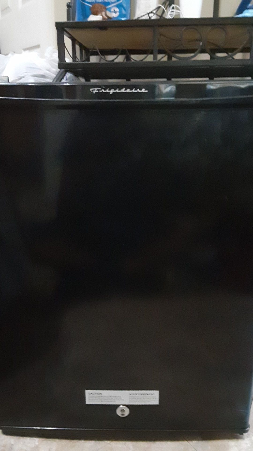 Frigidaire mini fridge