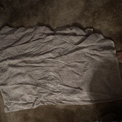 Grey Bath Towels (2)