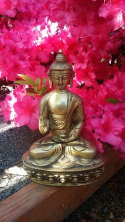 8 inch brass buddha