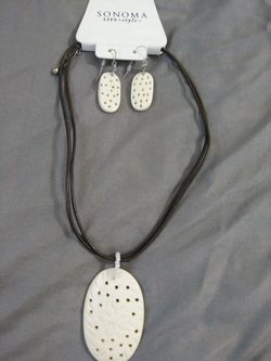 Sonoma necklace and earring set new