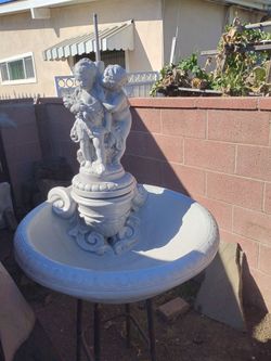 Statue fountain
