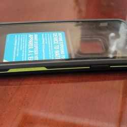 LIFEPROOF CASE FOR IPHONE X.