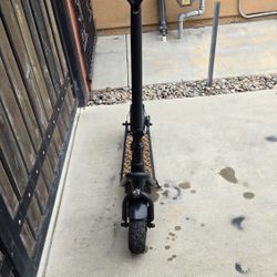 Jetson Copperhead E Scooter