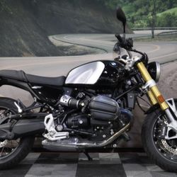 2024 BMW R 12 nineT Blackstorm Metallic