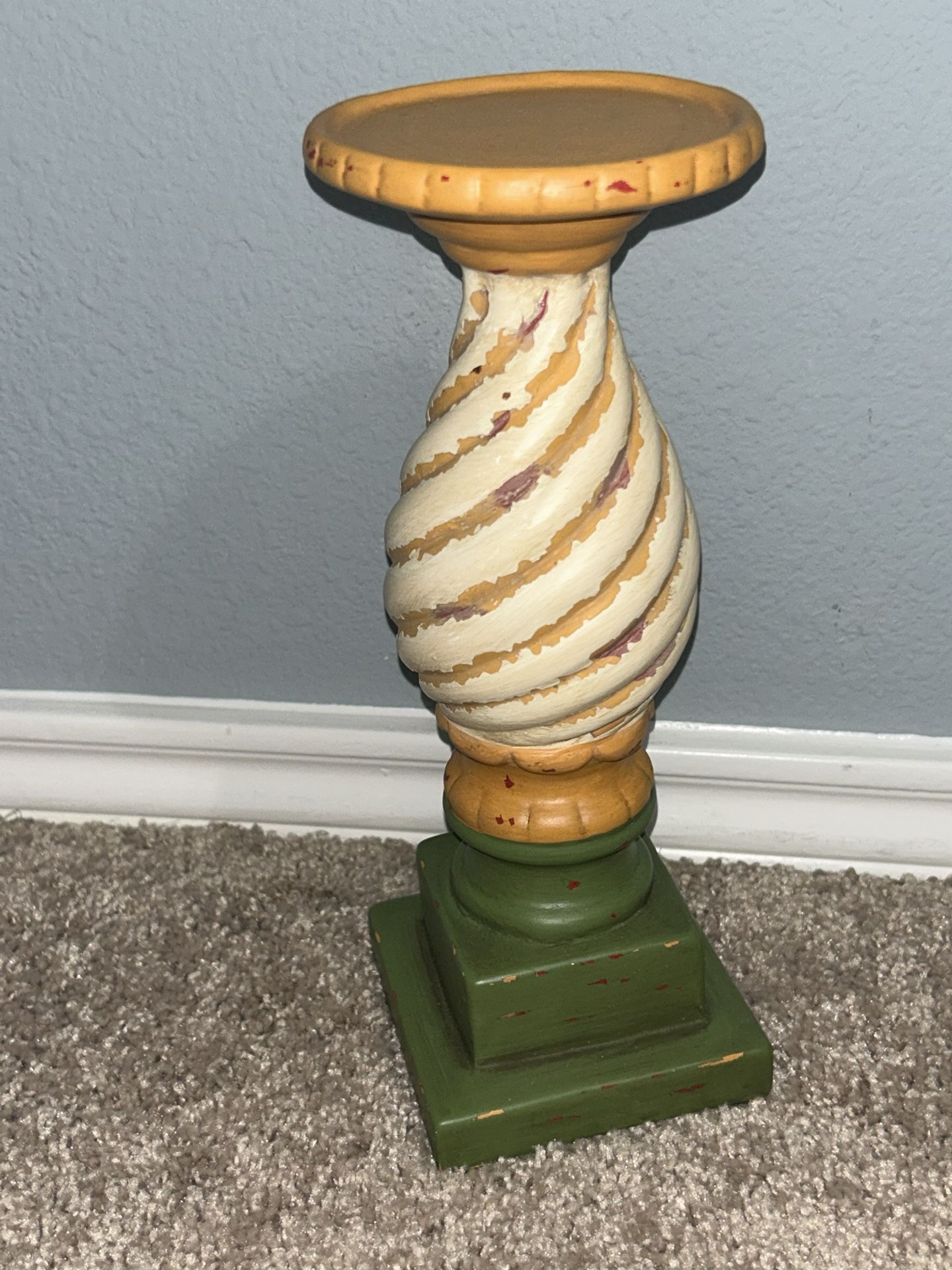 Vintage style candle holder -  10”x4” - great condition 