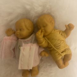 Barbie Babies And A  Cabbage Patch Baby Vantage 