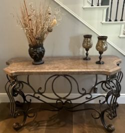 Gorgeous 6.5ft Mirror, Console Table & New Century Painting