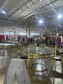 Canopy Table 