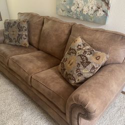 Faux Leather Furniture 
