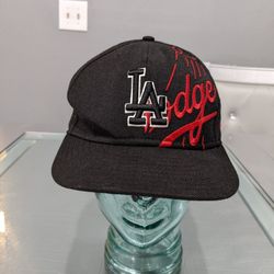 New Era 59Fifty LA Los Angeles Dodgers Fitted Cap Hat 7 1/2 Black Red