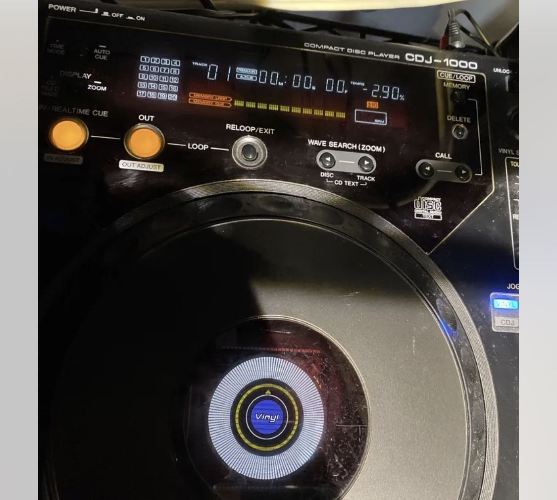 Pioneer CDJ 1000 Pair Turntable CDJ1000