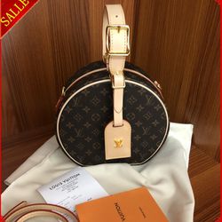 Authentic Louis Vuitton Round Handbag Shoulder Bag Crossbody