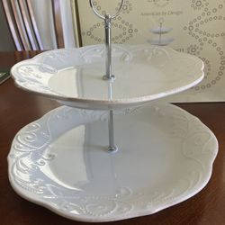 Lenox 2 Tiered Server