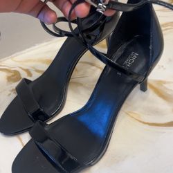 Black Michael Kors heels w/silver, 8.5