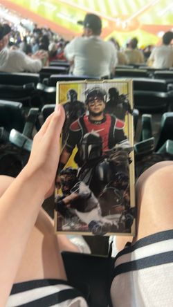 Bobble head