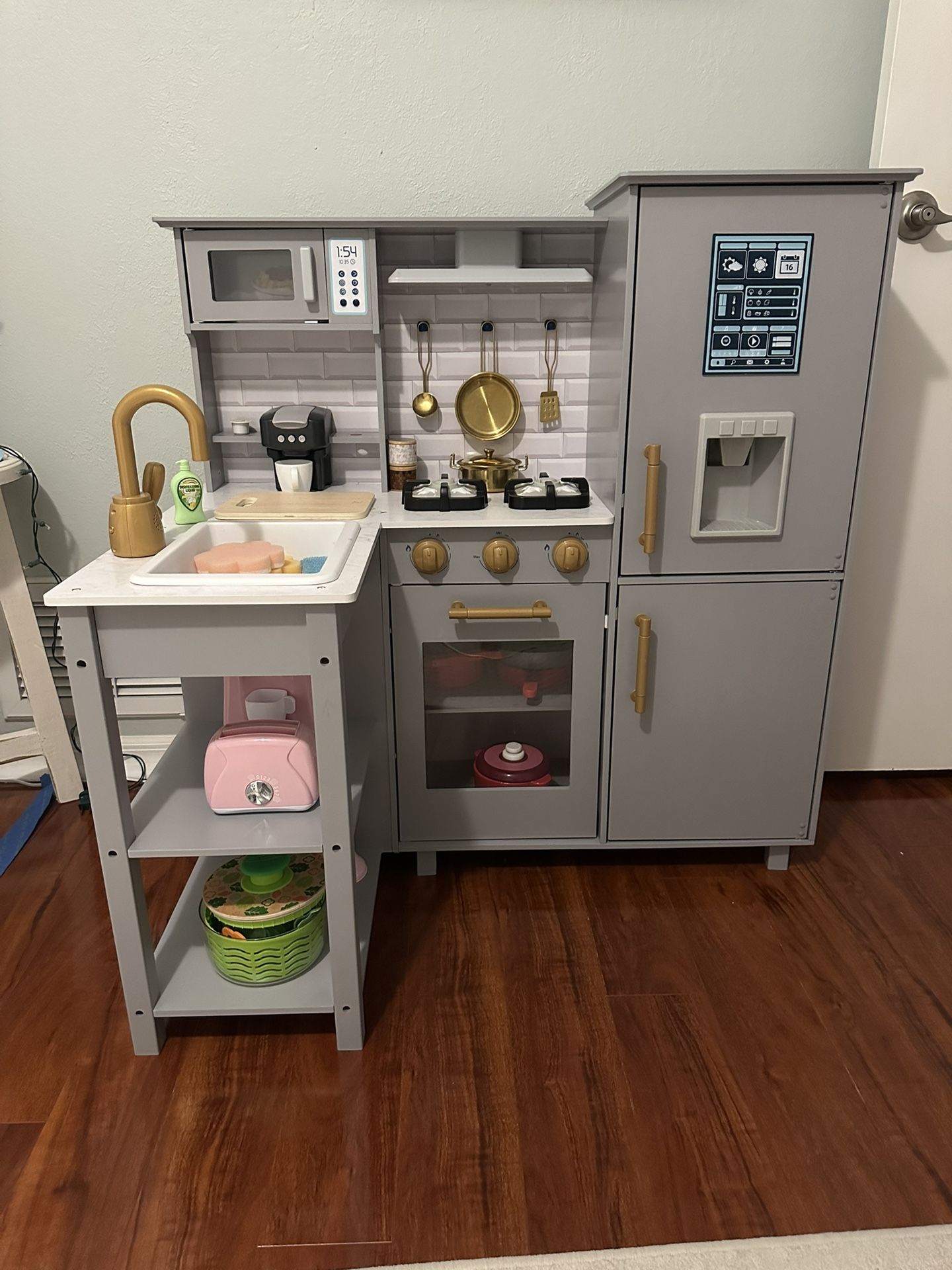 Kids Play Kitchen Set