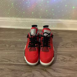 Jordan 4 Size 11 New Never Worn