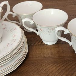 Royal Dulton 12 Piece Set