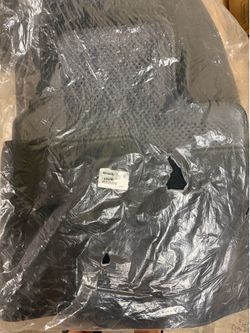2025 Equinox floor mats