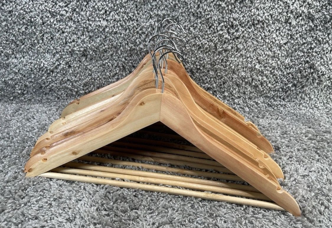 Wooden Clothes Hangers 12 Piece Swivel Hook Non Slip Notches Home Closet