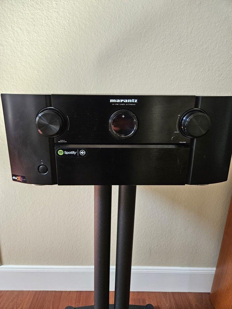 Marantz AV7702mkII 11.2-Channel Network A/V Preamplifier/Processor