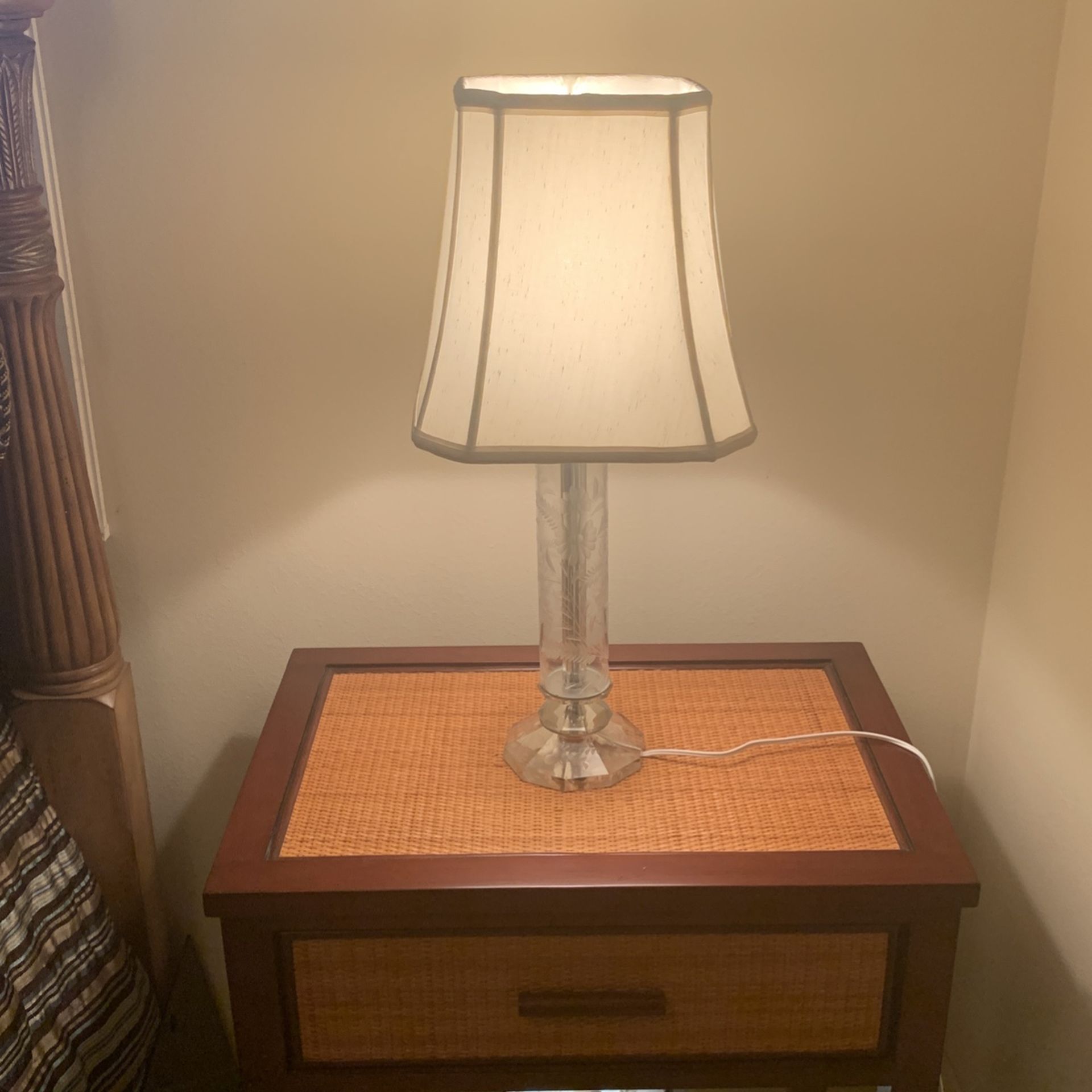 Etched Crystal Lamp-vintage