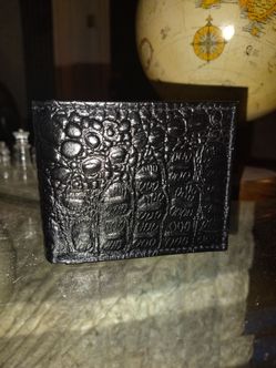 Black Crocodile Embossed Leather Bifold Wallet