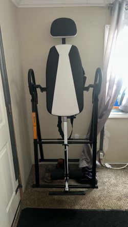 Inversion table