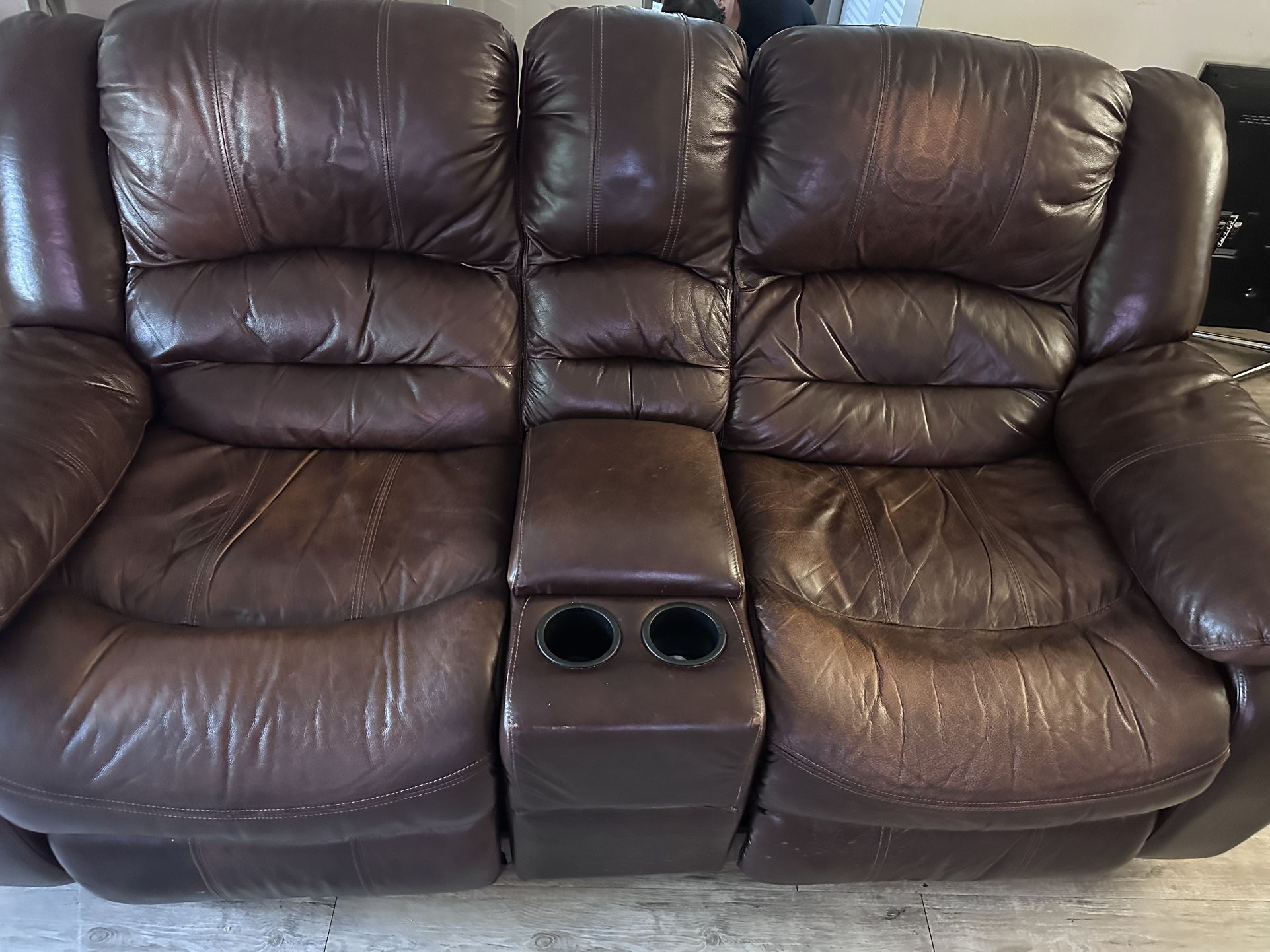 Recliner Sofa In Leather