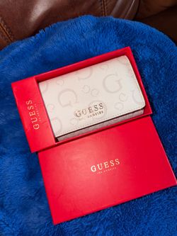 Guess wallet