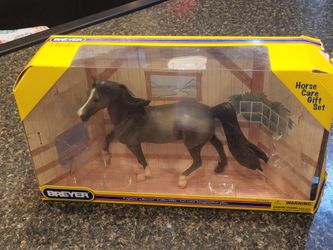 Breyer Classics Horse Care Gift Set (Model #61016) featuring a dapple grey Morgan stallion mold. NIB new in box.