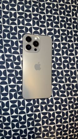 Unlocked iPhone 15 Pro Max 256GB