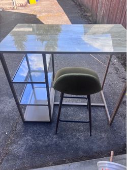 Modern Table & Chair