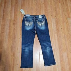 NWT MISS ME MID-RISE CRYSTAL CAPRI ANGEL WINGS JEANS SIZE 24 $114