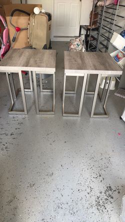 2 Steve Silver David End Table