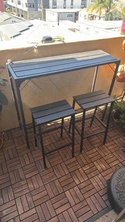 Outdoor Bar Table with Two Stools