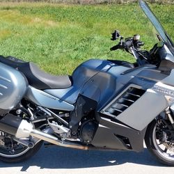 Kawasaki Concourse 1400 CC